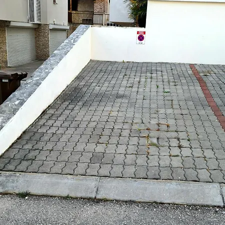 Garden Διαμέρισμα *